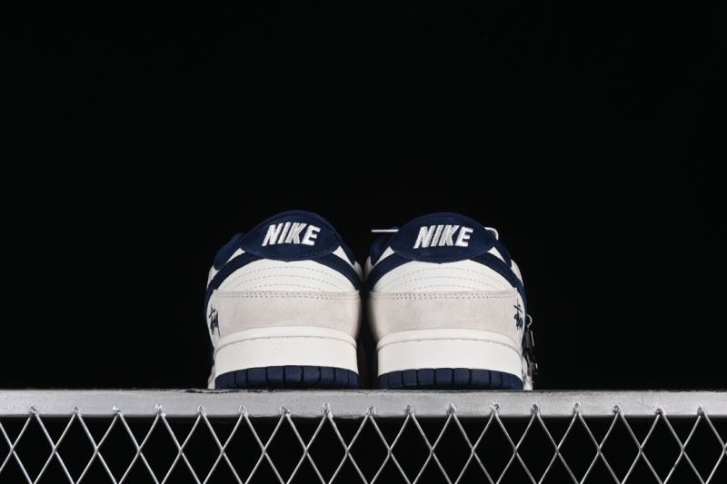 Nike Dunk Shoes